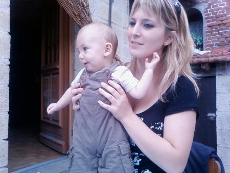 Vanessa avec son fils Julien