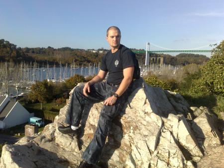 pose playboy avec  sac � main fashion mon cul.. je t'aime