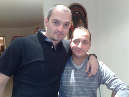 Mon cul (pour changer n'est-ce pas Alain Muscu!!!) et Momo